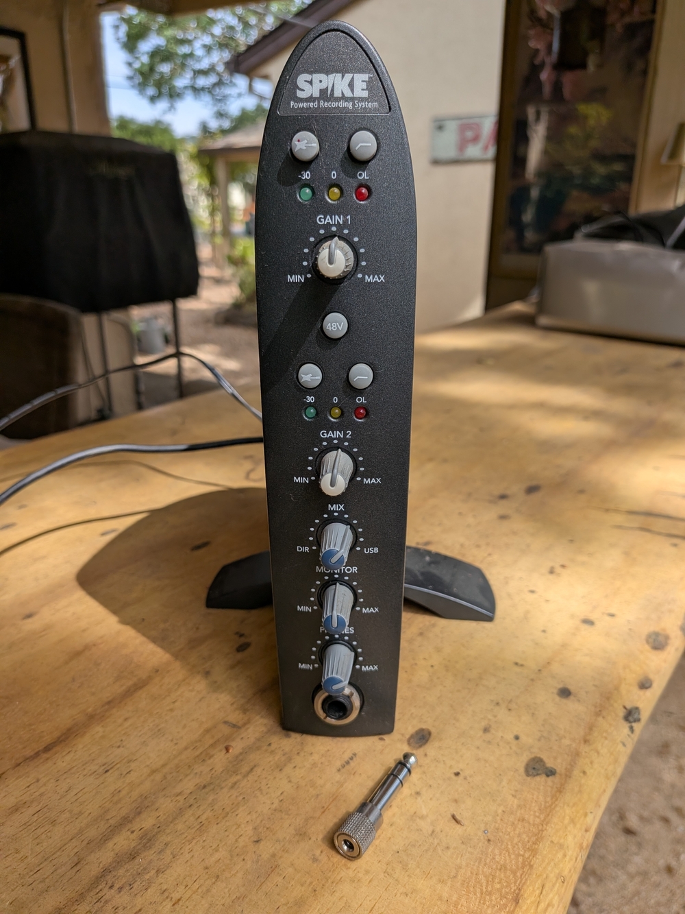 Mackie SPIKE XD-2 Powered Recording System - Black Desktop Audio Interface